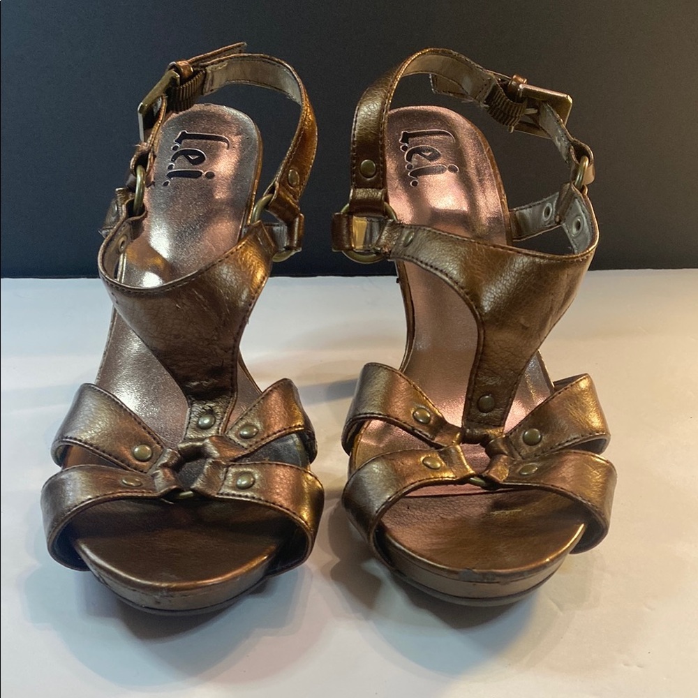 Bronze Strappy Women's Sandals 4 1/2 inches